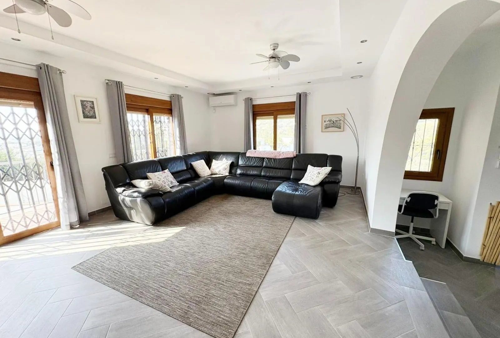 4 Bedroom Villa In Benalmádena